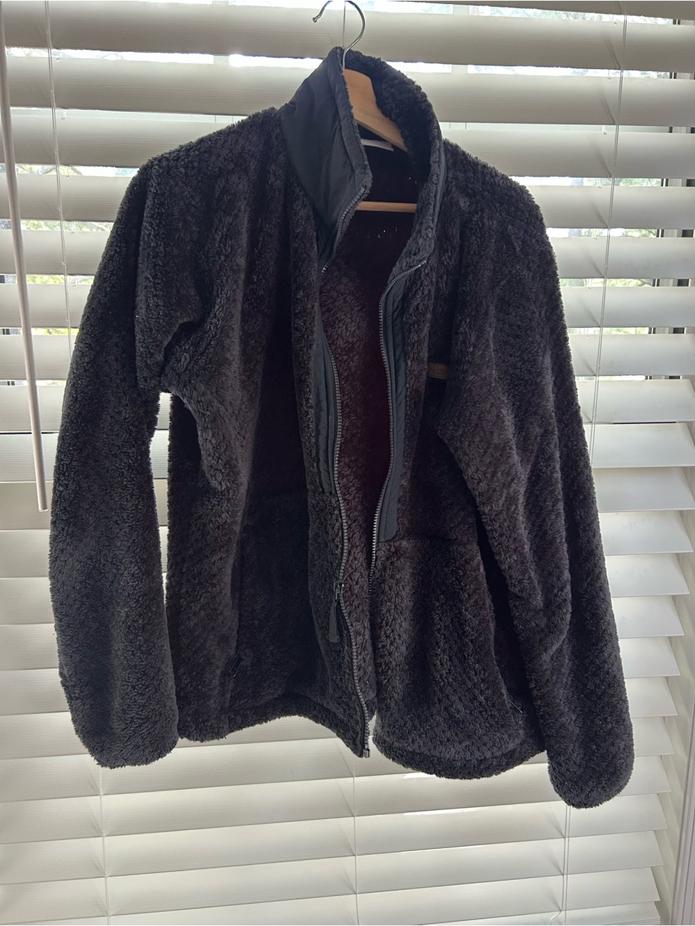 Black fleece Columbia Jacket